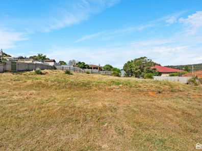 19 Wangoola Terrace, Mount Nasura WA 6112