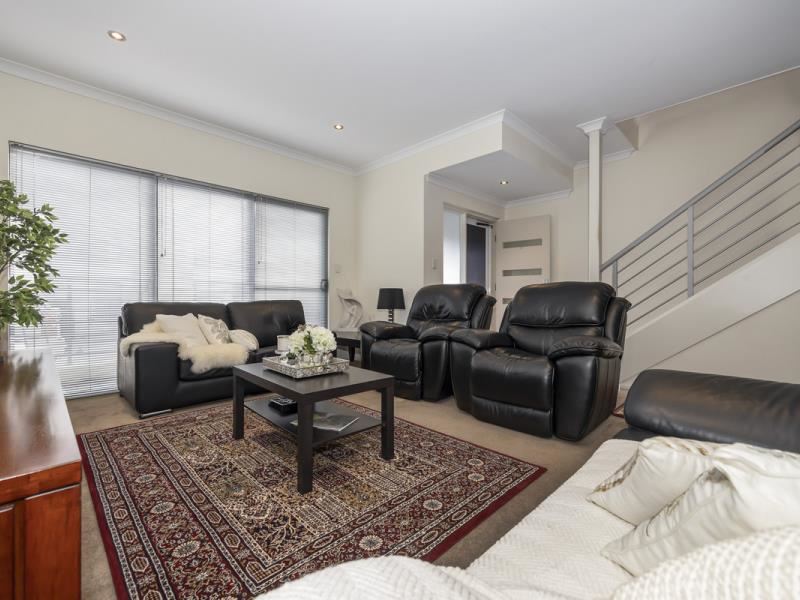 14 Metro Boulevard, Clarkson