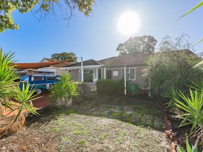 25 Oriana Street, Belmont WA 6104