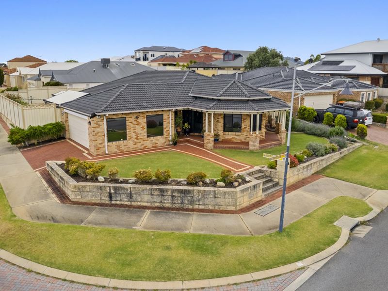 39 Berryessa Parkway, Secret Harbour