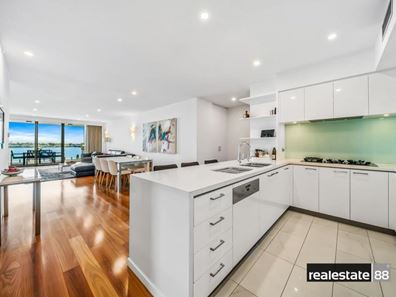 51/90 Terrace Road, East Perth WA 6004