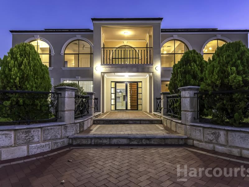 2 Regina Loop, Currambine