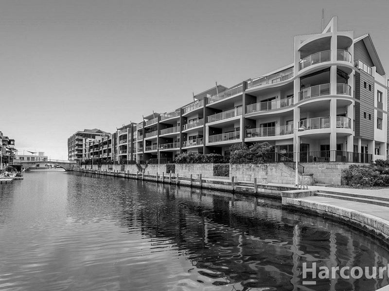 15/3 The Palladio, Mandurah