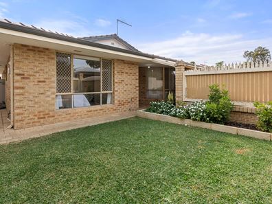 1/101 Zenobia Street, Palmyra WA 6157