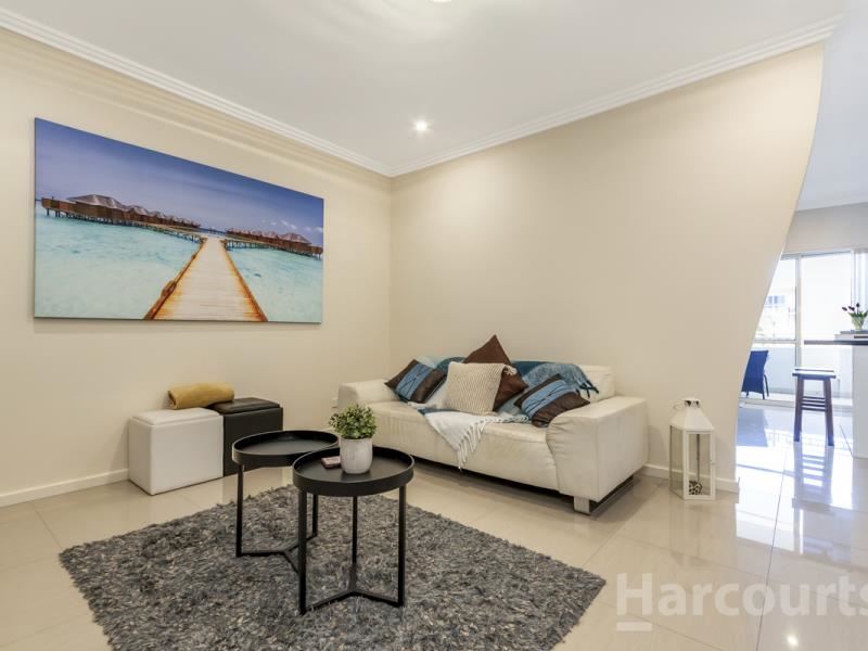 4/150 Celebration Boulevard, Clarkson