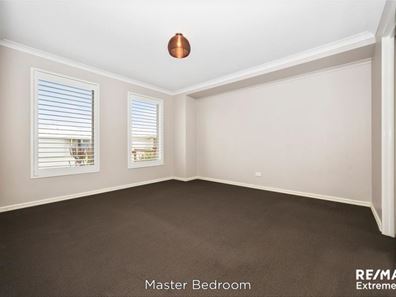 7 Manila Road, Clarkson WA 6030