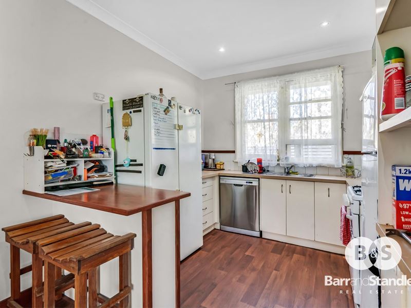 3 Balgore Way, Carey Park WA 6230