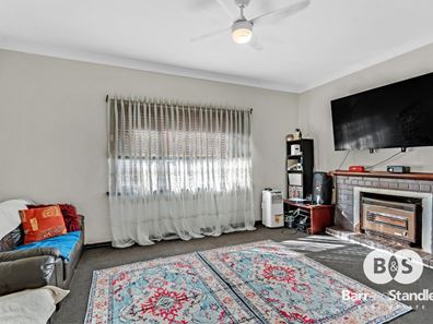 3 Balgore Way, Carey Park WA 6230