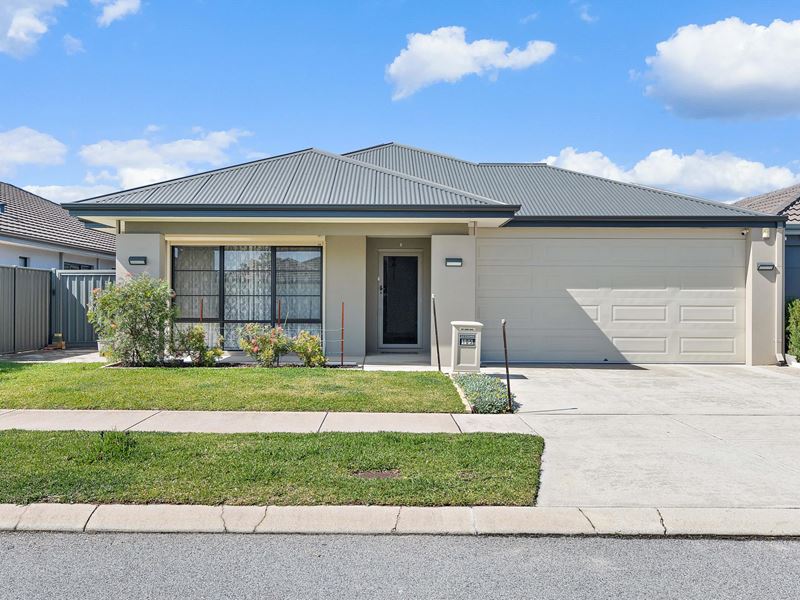 105 Bellas Circuit, Piara Waters