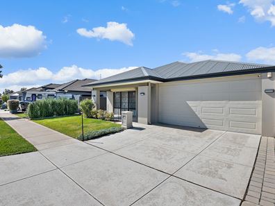 105 Bellas Circuit, Piara Waters WA 6112