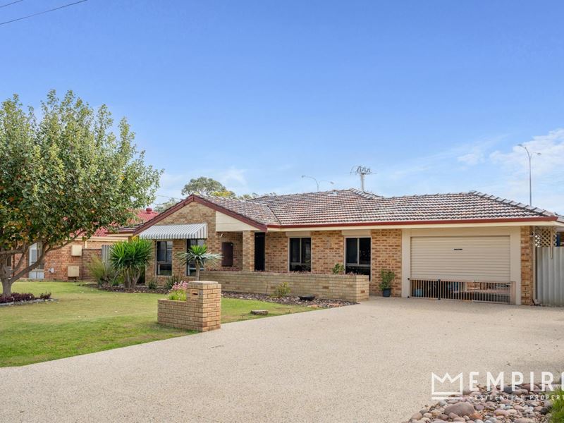 3 Bradbury Way, Samson WA 6163