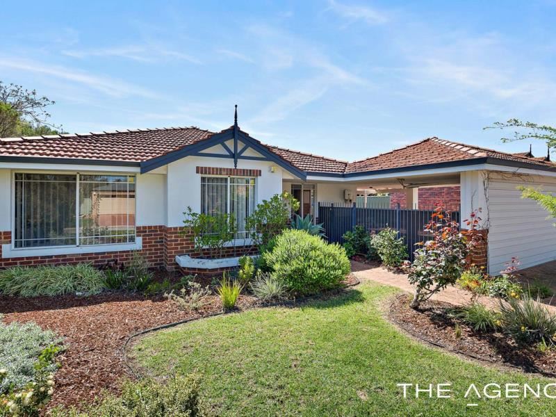 1 Woolmore Cross, Atwell WA 6164