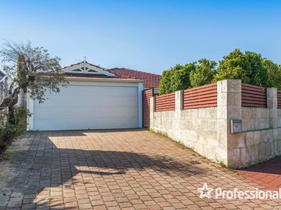 53 Blackwattle Parade, Padbury WA 6025