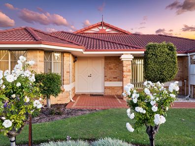 18 Sholto Crescent, Canning Vale WA 6155