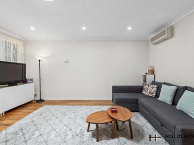 8/244 Flinders Street, Yokine WA 6060