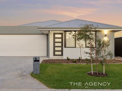 9 Mulberry Street, Treeby WA 6164