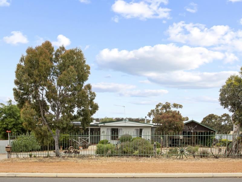 167 Clayton  Road, Narrogin WA 6312