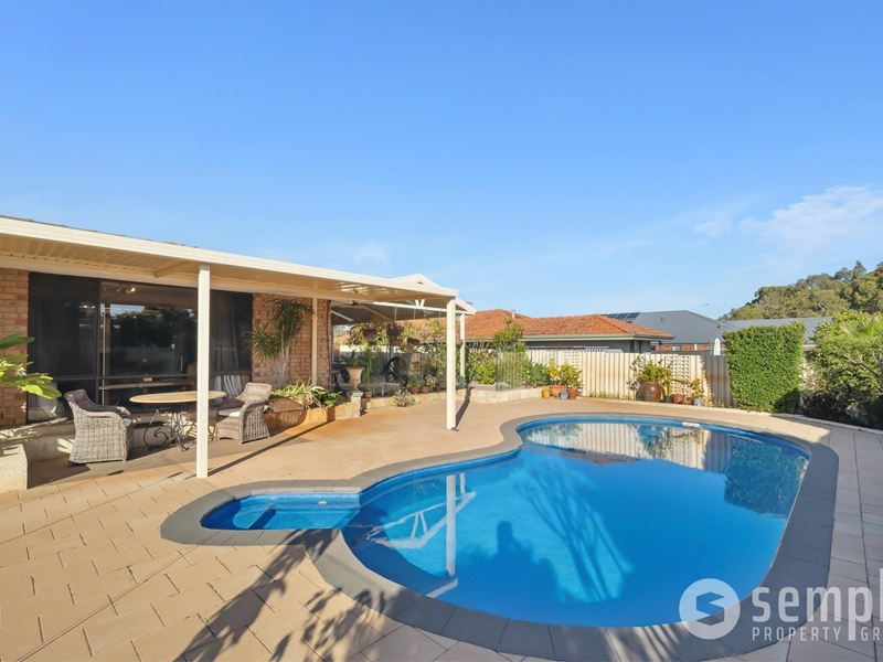 39 Laughton Way, Leeming