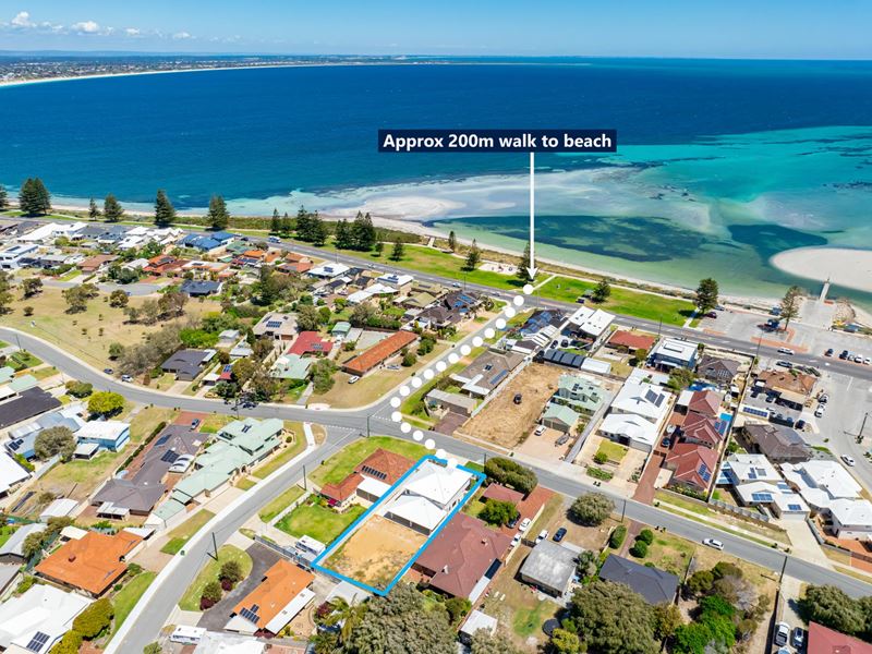 162 Penguin Road, Safety Bay WA 6169