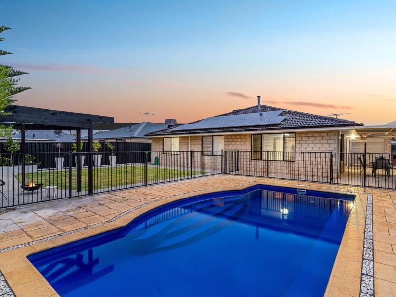 19 Althorpe Crescent, Port Kennedy WA 6172