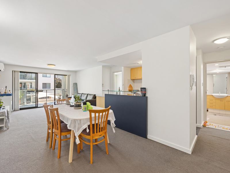 22/11 Tanunda Drive, Rivervale
