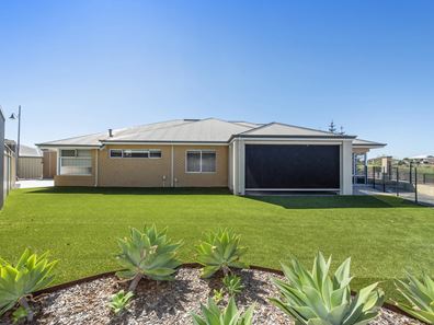 22 Blackshear Green, Secret Harbour WA 6173