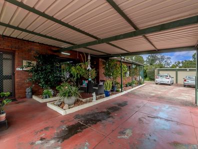 10 Teak Way, Maddington WA 6109