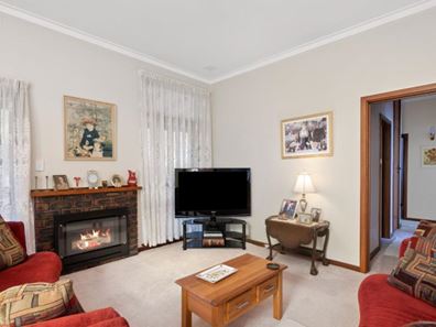 30 Hawkins Avenue, Sorrento WA 6020