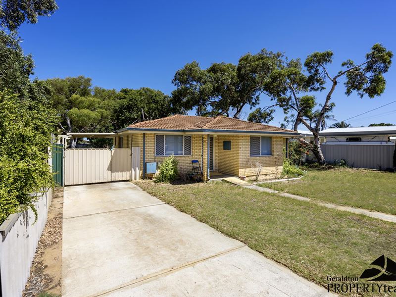 65 Chapman Valley Road, Waggrakine WA 6530