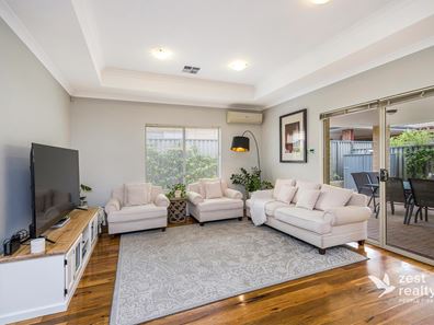 9 Koroit Way, Aveley WA 6069