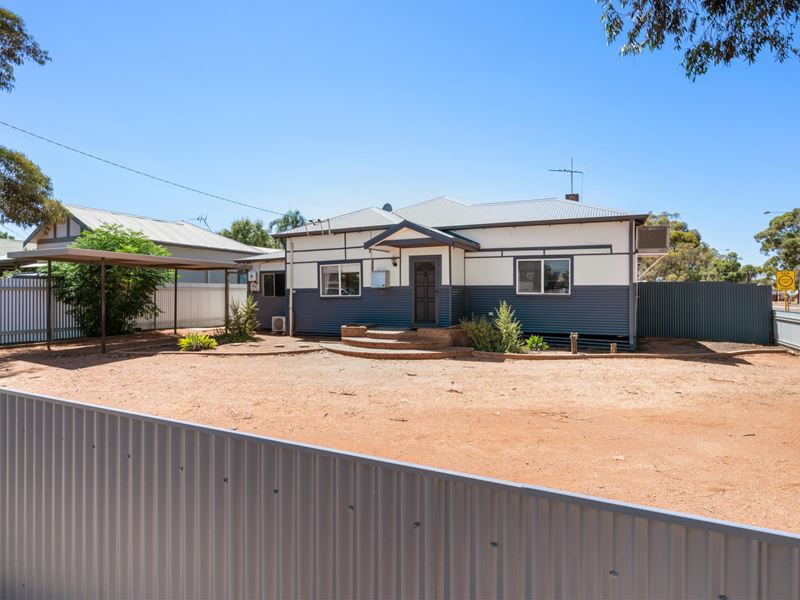 97 Lyall Street, Lamington WA 6430
