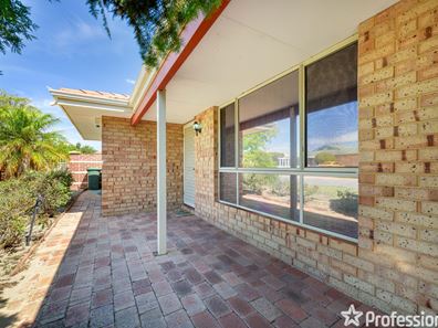 11 Clipperton Court, Waikiki WA 6169