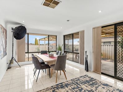 6 Calway Rise, Kiara WA 6054