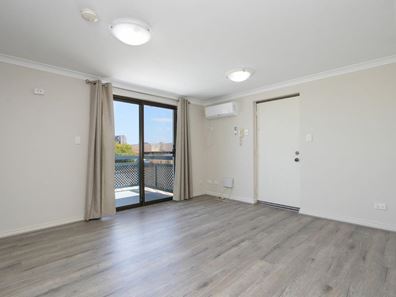 17/1-5 Fitzroy Road, Rivervale WA 6103