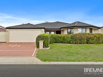13 Eliza Way, Bertram WA 6167
