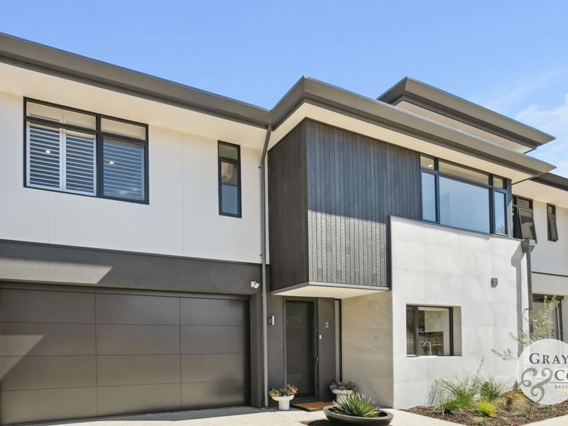 2/116 Waratah Avenue, Dalkeith WA 6009