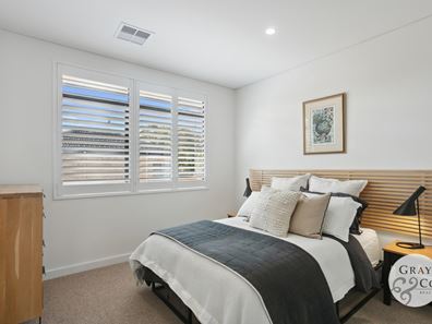 2/116 Waratah Avenue, Dalkeith WA 6009