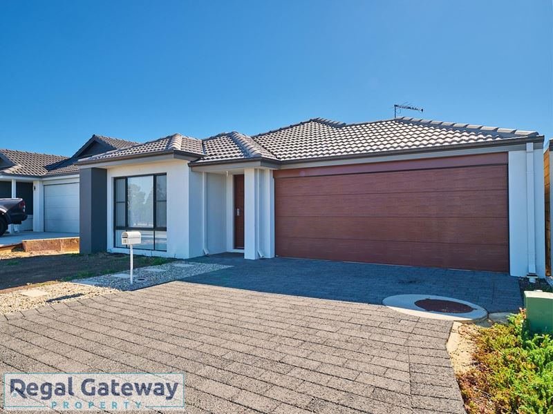 25 Jarrahdene Street, Piara Waters WA 6112