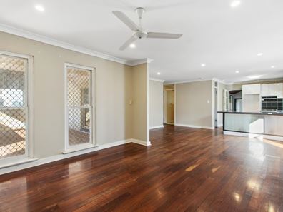 39 Callistemon Street, Greenwood WA 6024