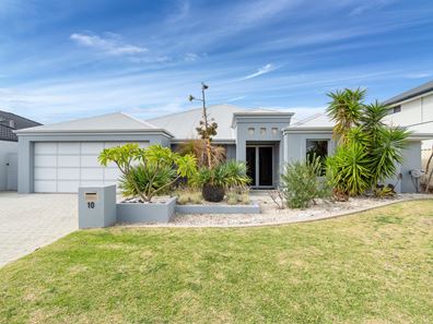 10 Lady Stirling Parade, Madora Bay WA 6210