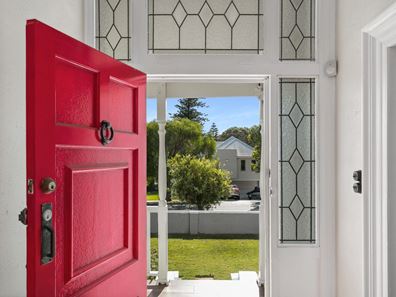 33 Boreham Street, Cottesloe WA 6011