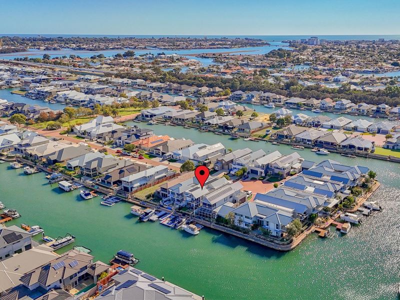 24 Trade Winds Retreat, Dudley Park
