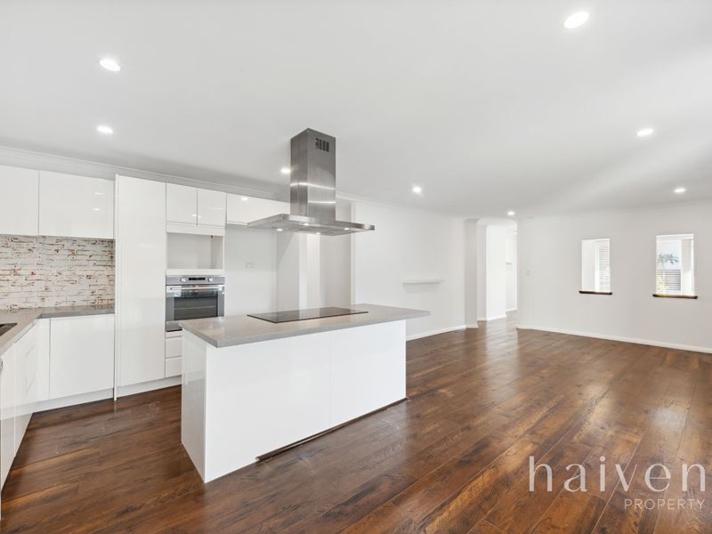 1/1 Chapman Road, St James