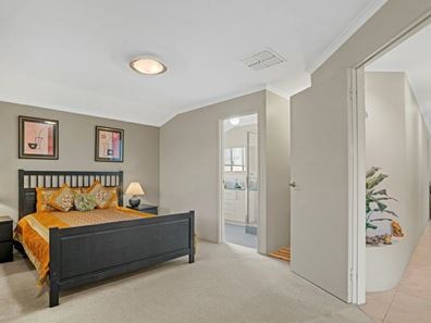 22 Capensia Way, Canning Vale WA 6155