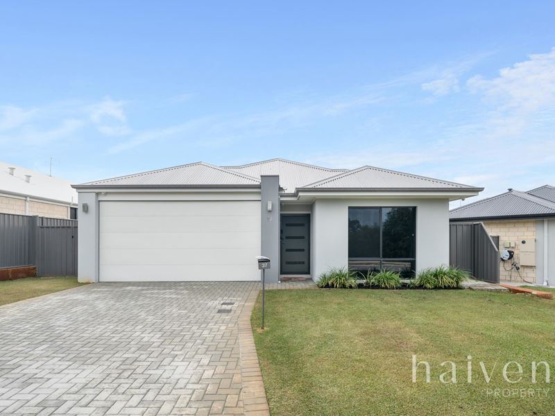 37 Jarrahdene Street, Piara Waters WA 6112