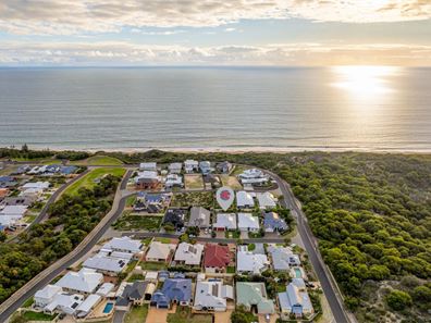 6 Hampton Street, Dalyellup WA 6230