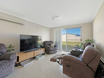 11 Waterwitch Outlook, Wandina WA 6530