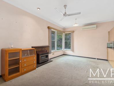 7 Counsel Road, Coolbellup WA 6163