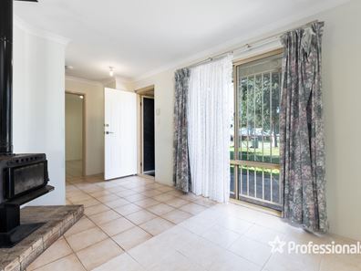 124 Apple Blossom Drive, Mirrabooka WA 6061