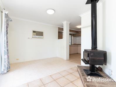 124 Apple Blossom Drive, Mirrabooka WA 6061